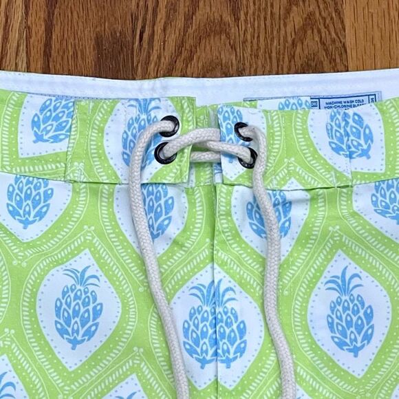 Strong Boalt Palm Beach Swim Trunks. Size 32. - Picture 3 of 8